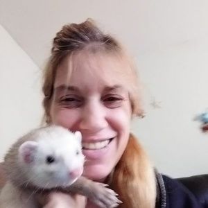 Meet your Posher, Lori